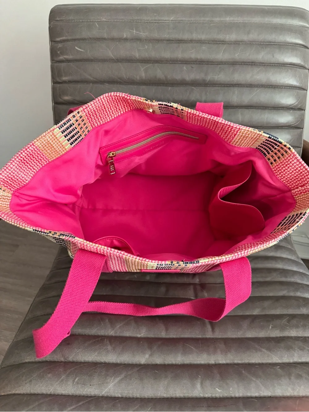 Louenhide Bondi beach tote